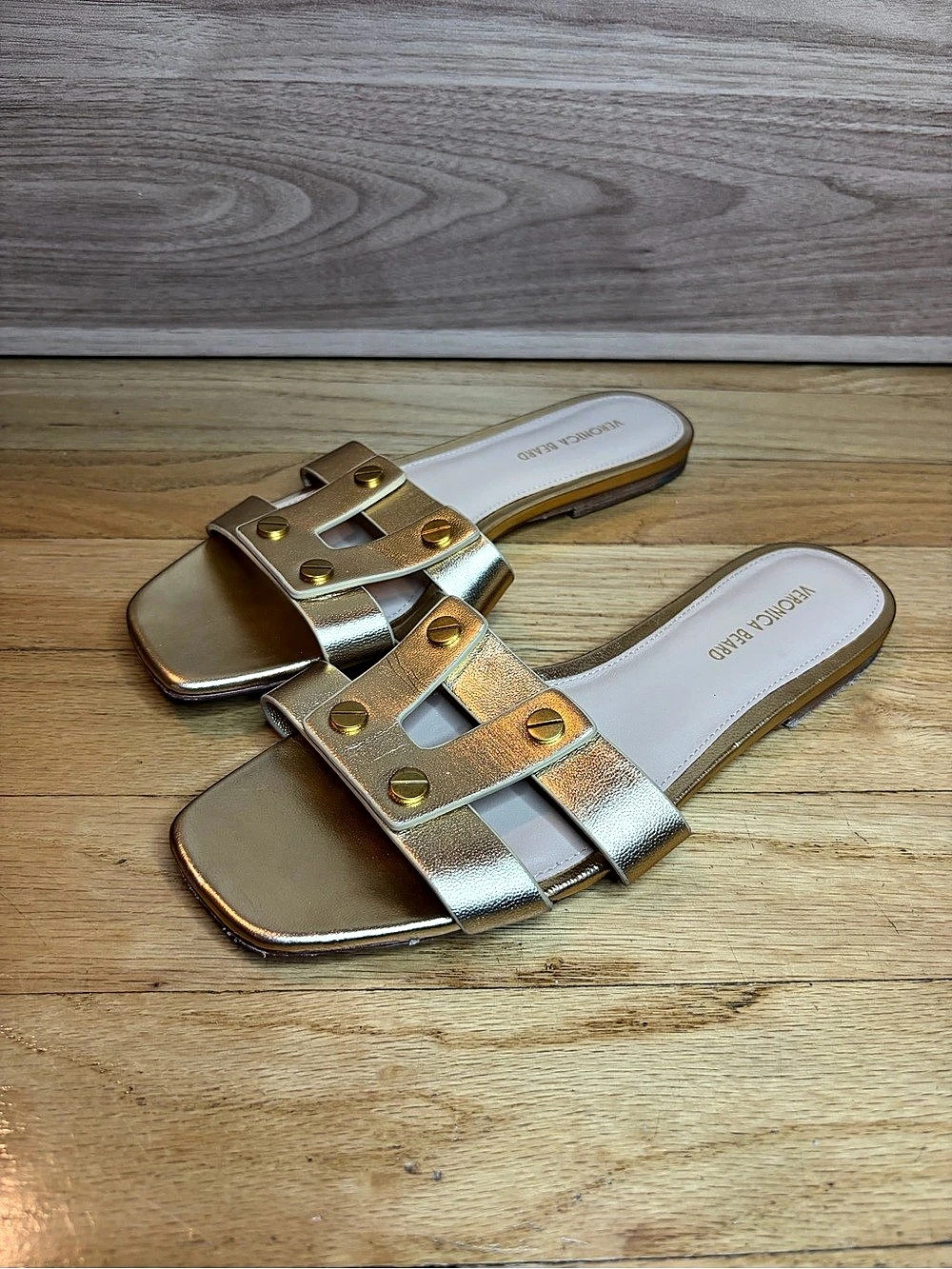 Veronica Beard Via Slide Sandals in Gold - Size 6